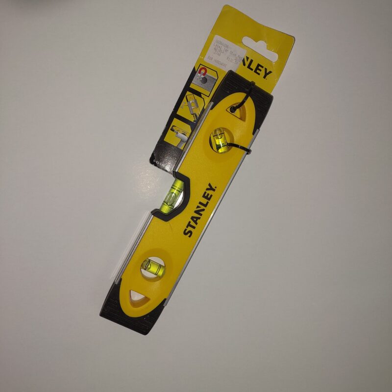 levels (4) Stanley Level Magnetic 230mm